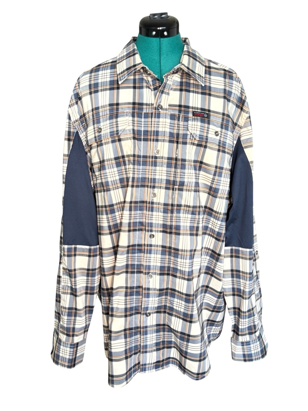 Wrangler ATG Men’s Long Sleeve Plaid Button Up Performance Shirt